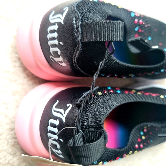 NWT Juicy Couture Malden Lane Pull-On Sequined Sneakers Size 5M - Picture 2 of 11